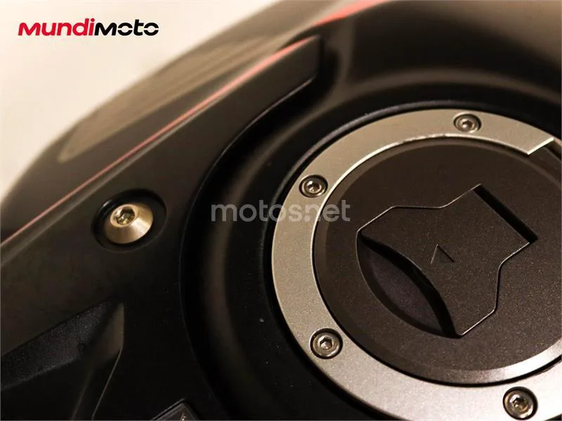Honda CBR500R - Vista 27