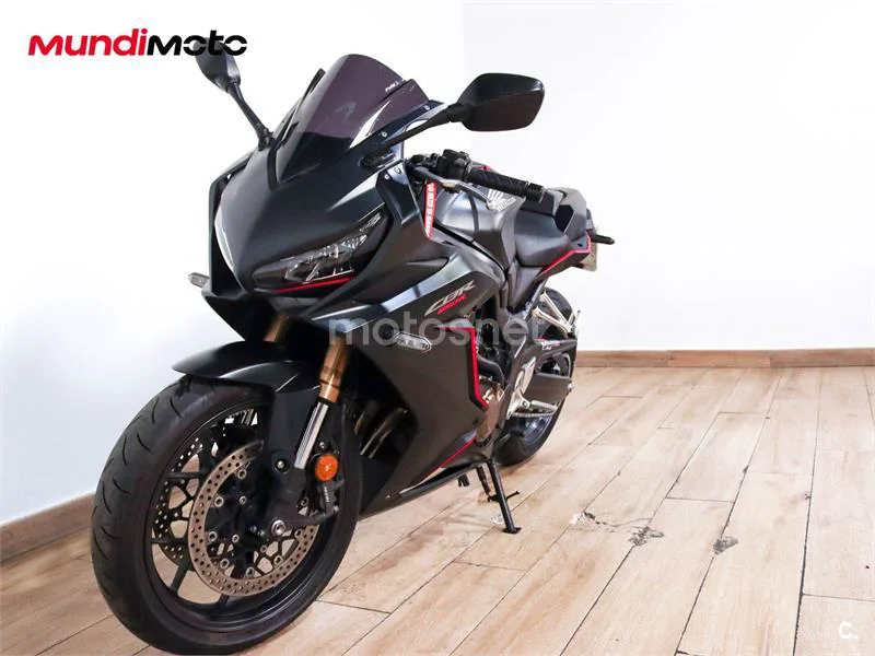 Honda CBR500R - Vista 7