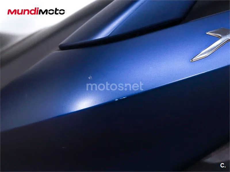 Yamaha XMAX 300 - Vista 26