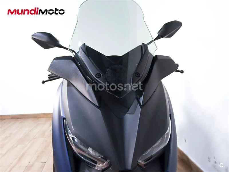 Yamaha XMAX 300 - Vista 5