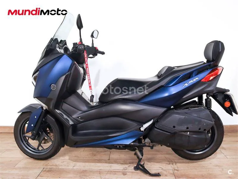 Yamaha XMAX 300 - Vista 6