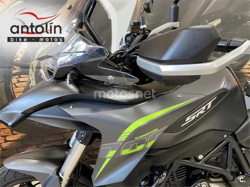 QJ Motor SRT 700 - Vista 24