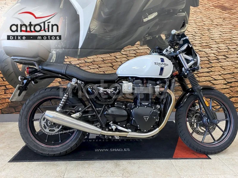 Triumph Street Twin 5799 € 2019 Madrid - 1