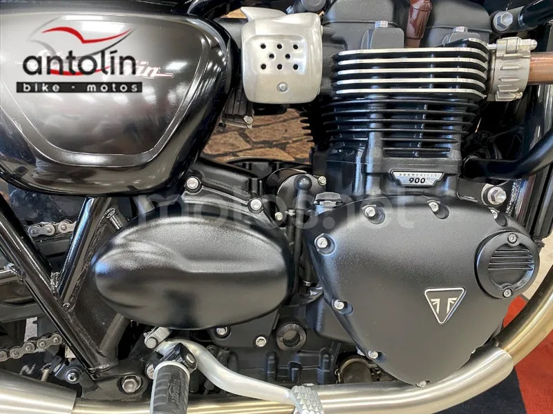 Triumph Street Twin - Vista 6