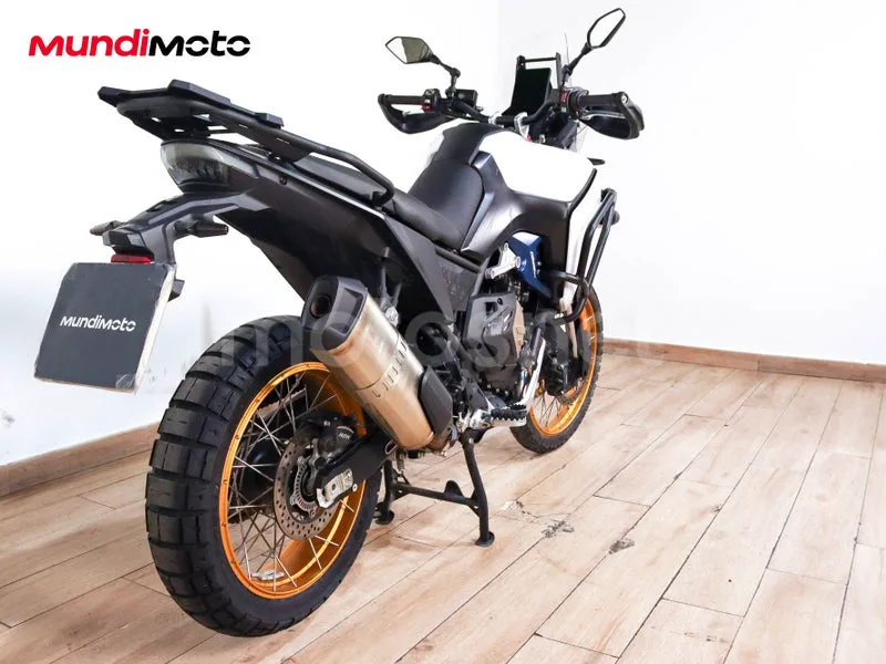Voge DS800 Rally - Vista 3