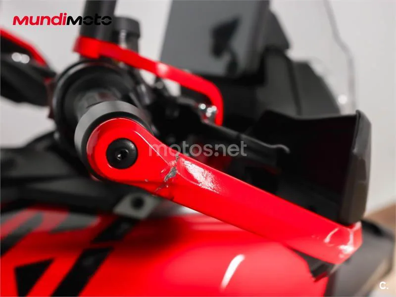 QJ Motor SRT 700 X - Vista 13