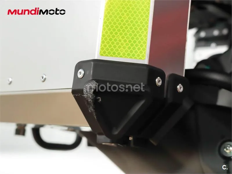 QJ Motor SRT 700 X - Vista 20