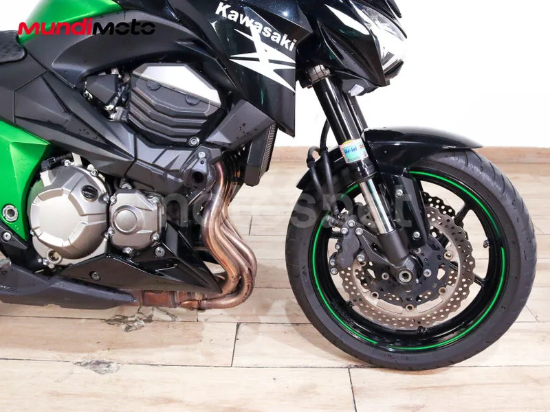 Kawasaki Z800 - Vista 47