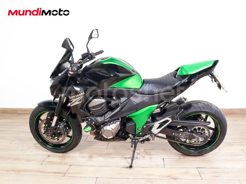 Kawasaki Z800 - Vista 6