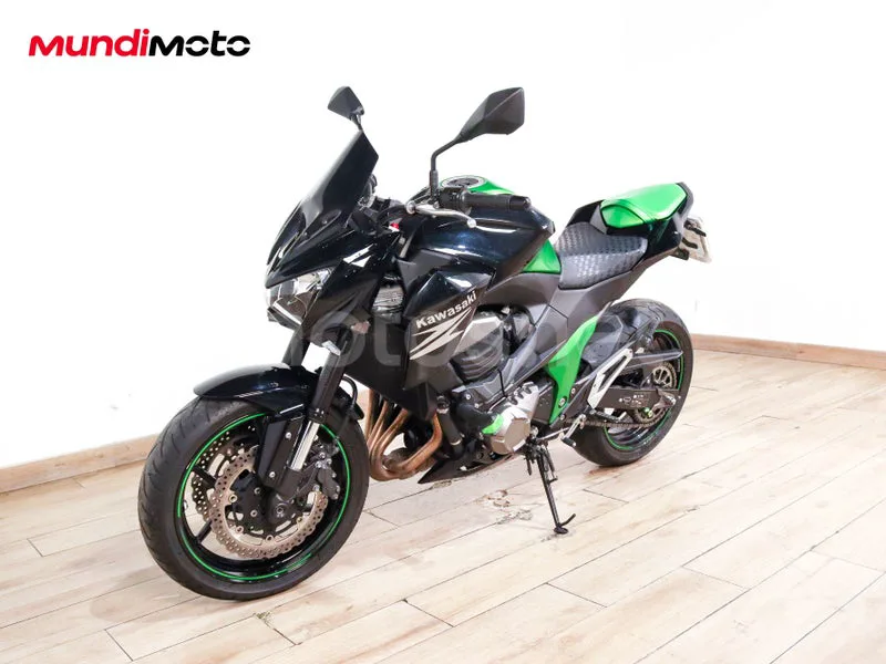 Kawasaki Z800 - Vista 7