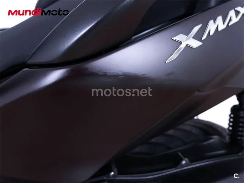 Yamaha XMAX 300 - Vista 13