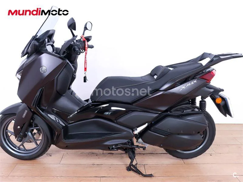 Yamaha XMAX 300 - Vista 6