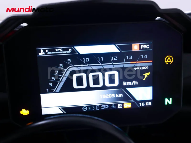Aprilia RSV4 - Vista 12