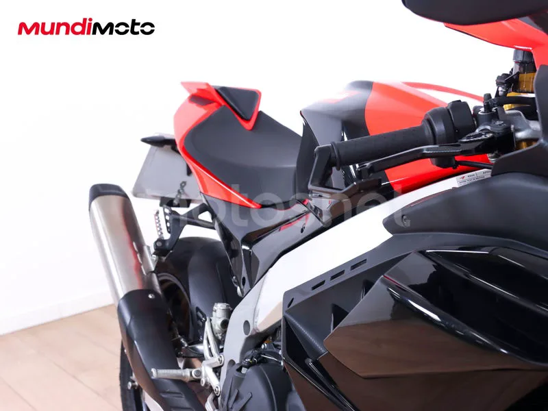 Aprilia RSV4 - Vista 14