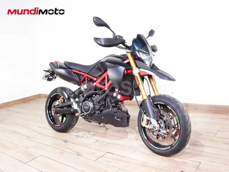 Aprilia Dorsoduro 900 6699 € 2017 Madrid - 2