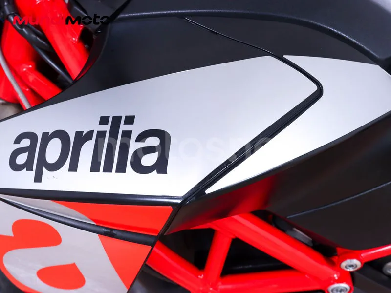 Aprilia Dorsoduro 900 - Vista 30