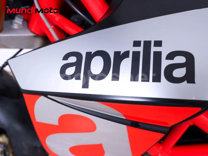 Aprilia Dorsoduro 900 - Vista 31