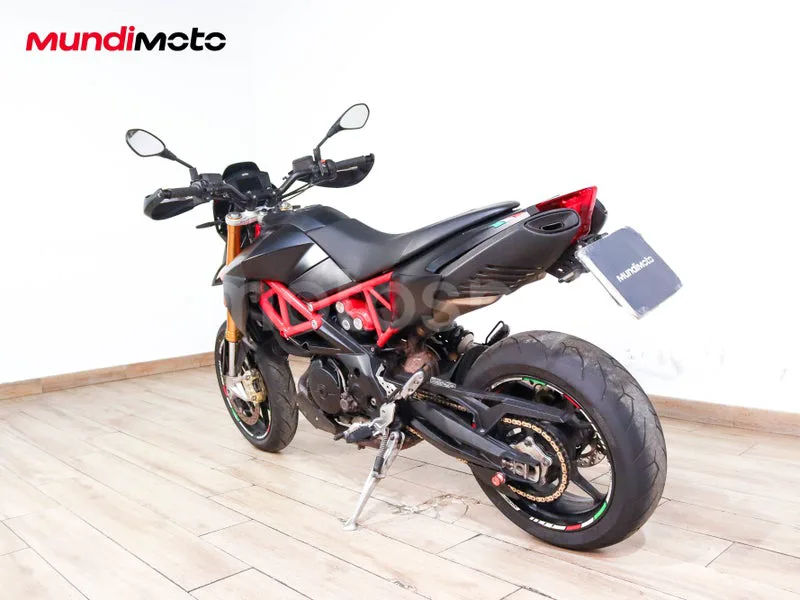 Aprilia Dorsoduro 900 - Vista 8