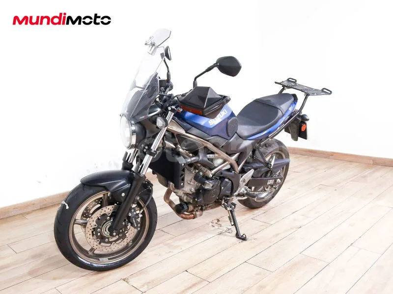 Suzuki SV650 - Vista 7