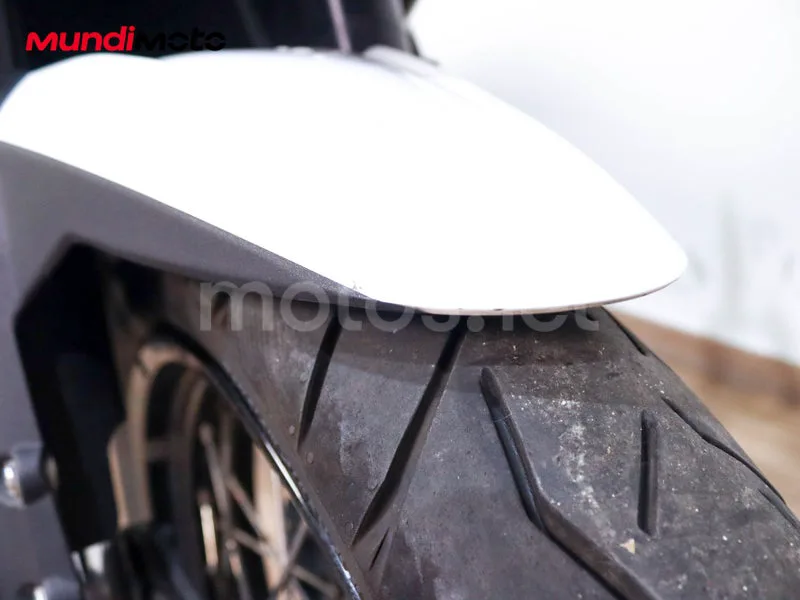 Benelli TRK 502 - Vista 13