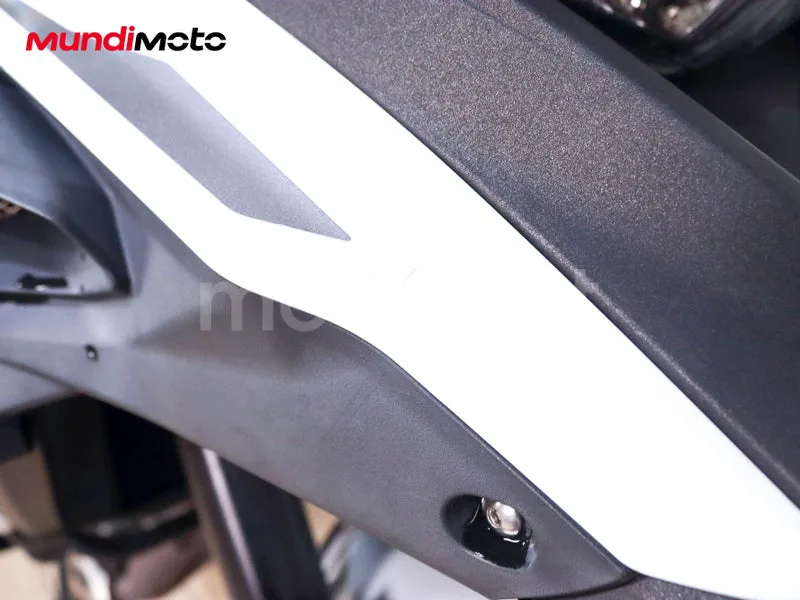 Benelli TRK 502 - Vista 20