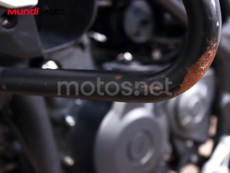 Benelli TRK 502 - Vista 32