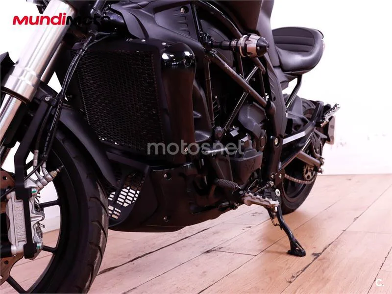 Benelli 502 C - Vista 10