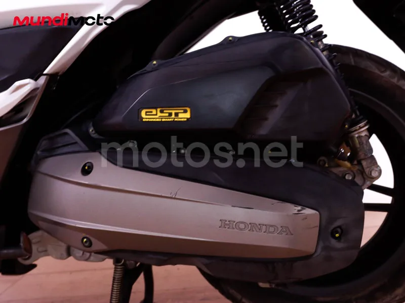 Honda Forza 125 - Vista 29