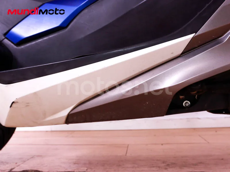 Honda Forza 125 - Vista 30