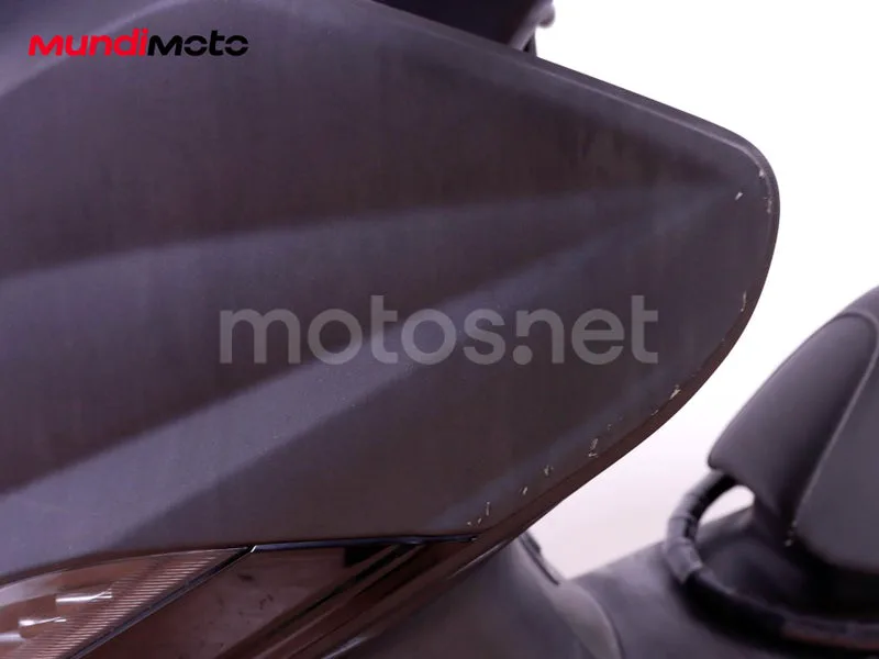 Kymco Xciting 400 - Vista 18