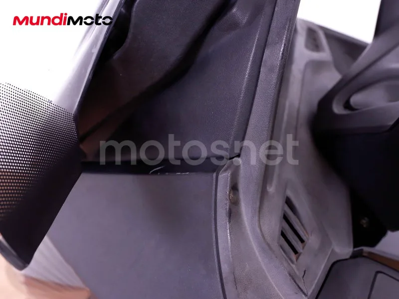 Kymco Xciting 400 - Vista 22