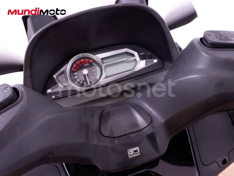 Kymco Xciting 400 - Vista 29
