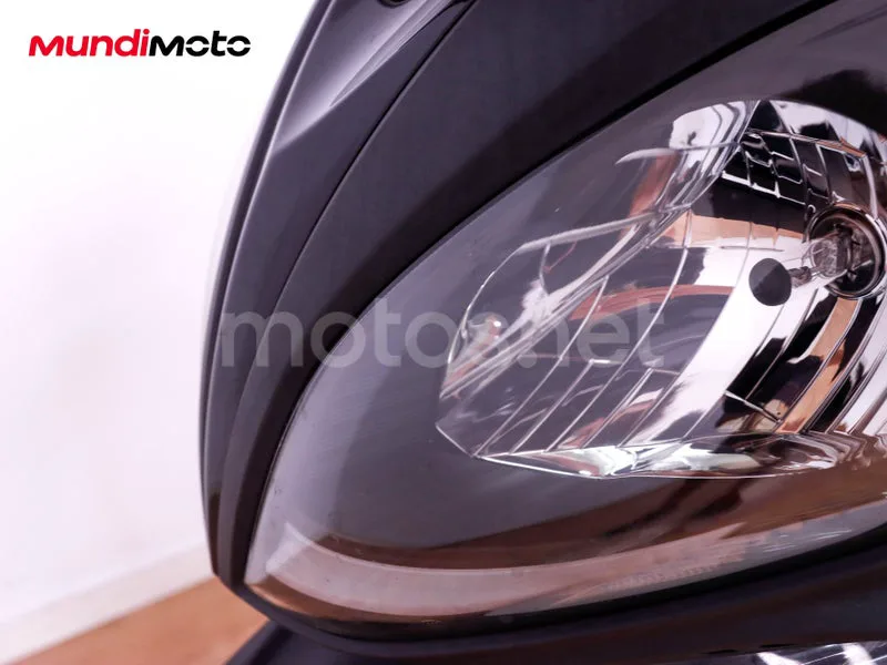 Kymco Xciting 400 - Vista 33
