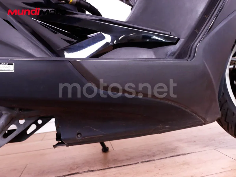 Kymco Xciting 400 - Vista 41
