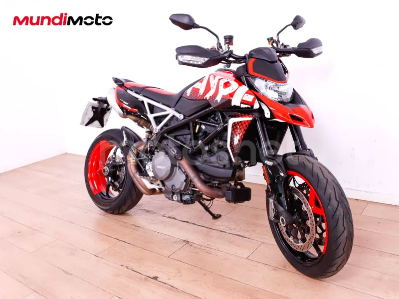 Ducati Hypermotard 12.499 € 2023 Barcelona - 2