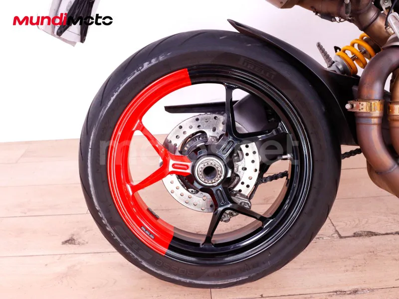 Ducati Hypermotard - Vista 14