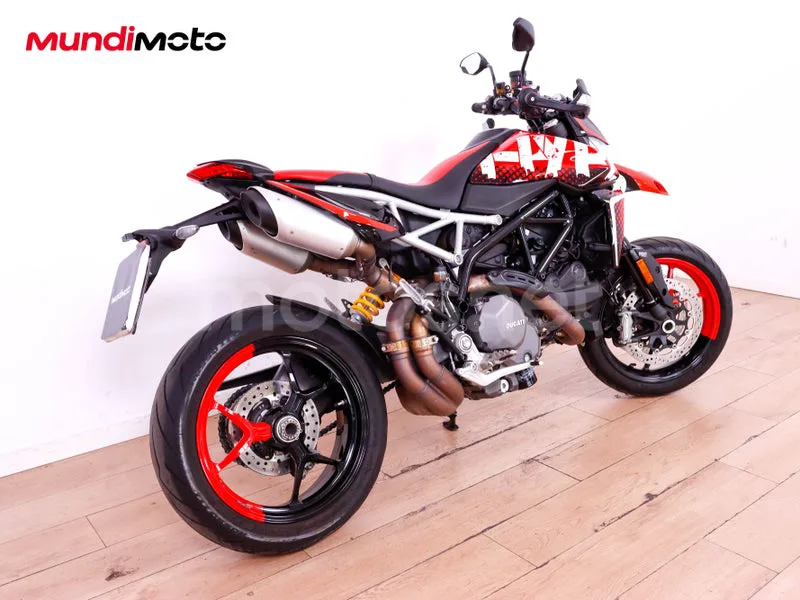 Ducati Hypermotard - Vista 3