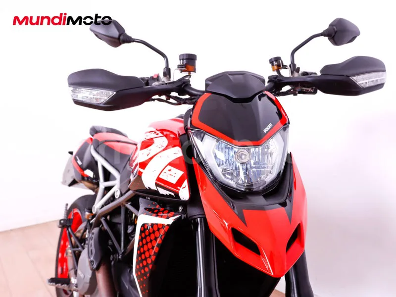 Ducati Hypermotard - Vista 5