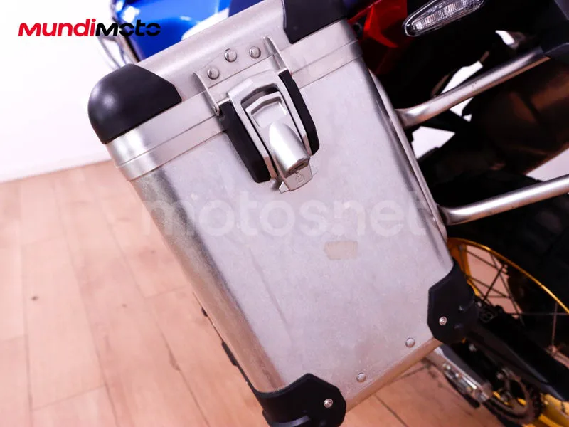 Honda CRF1000L Africa Twin - Vista 17