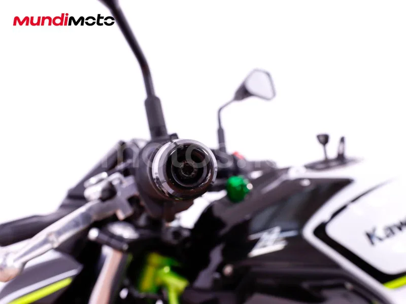 Kawasaki Z650 - Vista 23
