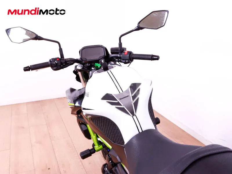 Kawasaki Z650 - Vista 9