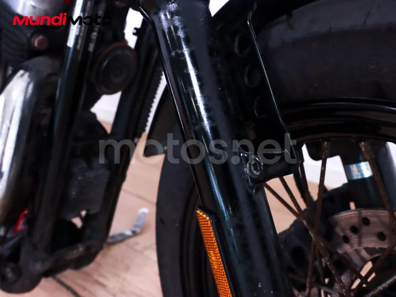 Harley-Davidson Sportster 1200 - Vista 17