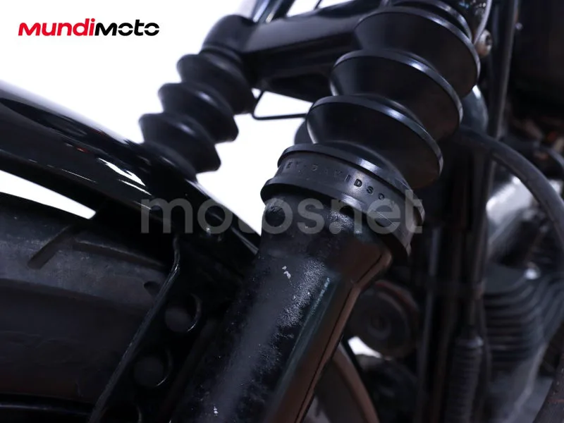 Harley-Davidson Sportster 1200 - Vista 40