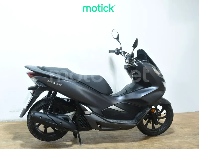 Honda PCX125 - Vista 10