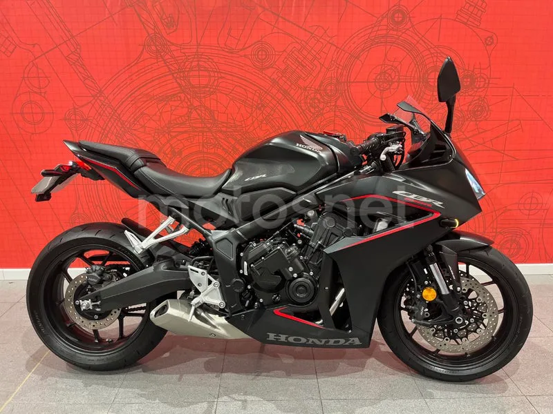 Honda CBR650R - Vista 5