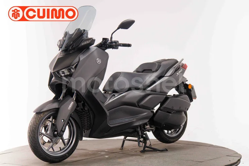 Yamaha XMAX 300 - Vista 9