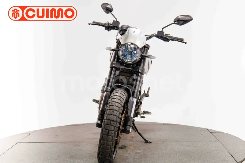 Ducati Scrambler - Vista 10