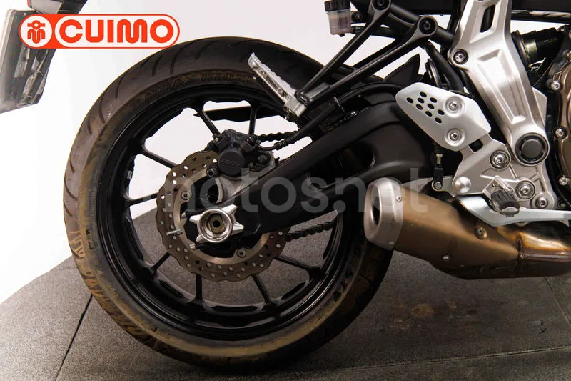 Yamaha MT-07 - Vista 27