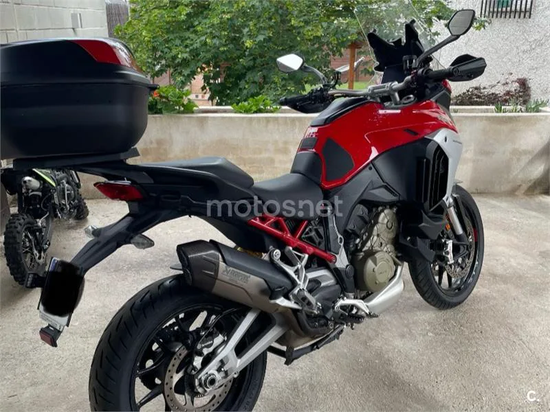 Ducati Multistrada V4 - Vista 3