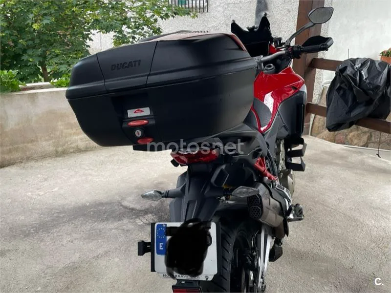 Ducati Multistrada V4 - Vista 4